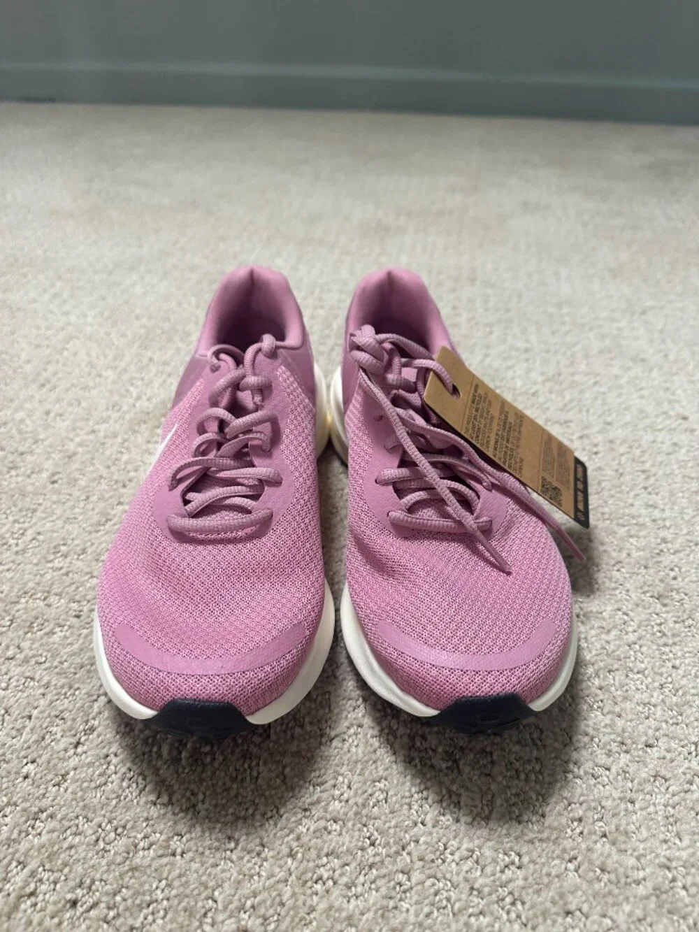 Nike Revolution 7 Women’s 9 Pink Sail Running Shoes FB2208-604
